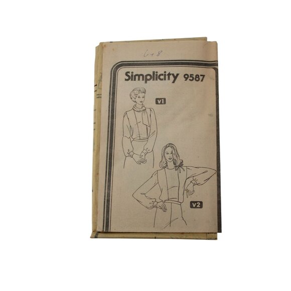UNCUT Simplicity Pattern 9587 Ladies Long Sleeve Blouse Size 6 8 Vintage 93840 - Picture 1 of 3